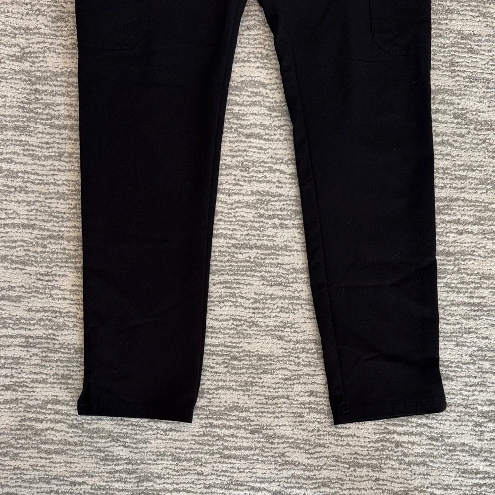FIGS Black Drawstring Scrub Pants - Picture 3 of 9